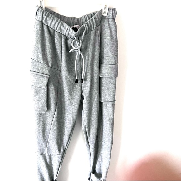 Heather Gray Jogger Cargo Pants drawstring adjustable waist- Med - Picture 4 of 4